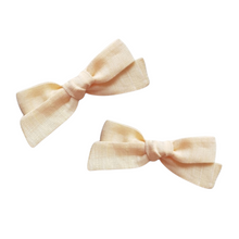 Load image into Gallery viewer, Regular Pigtail Bow | Soft Yellow