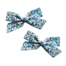 Load image into Gallery viewer, Regular Pigtail Bow | Lily